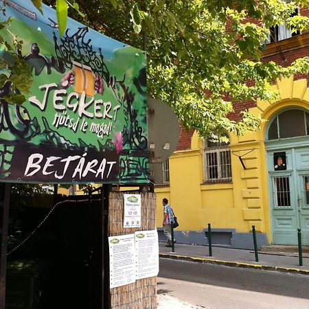 Season Hostel 2 Budapesta Exterior foto