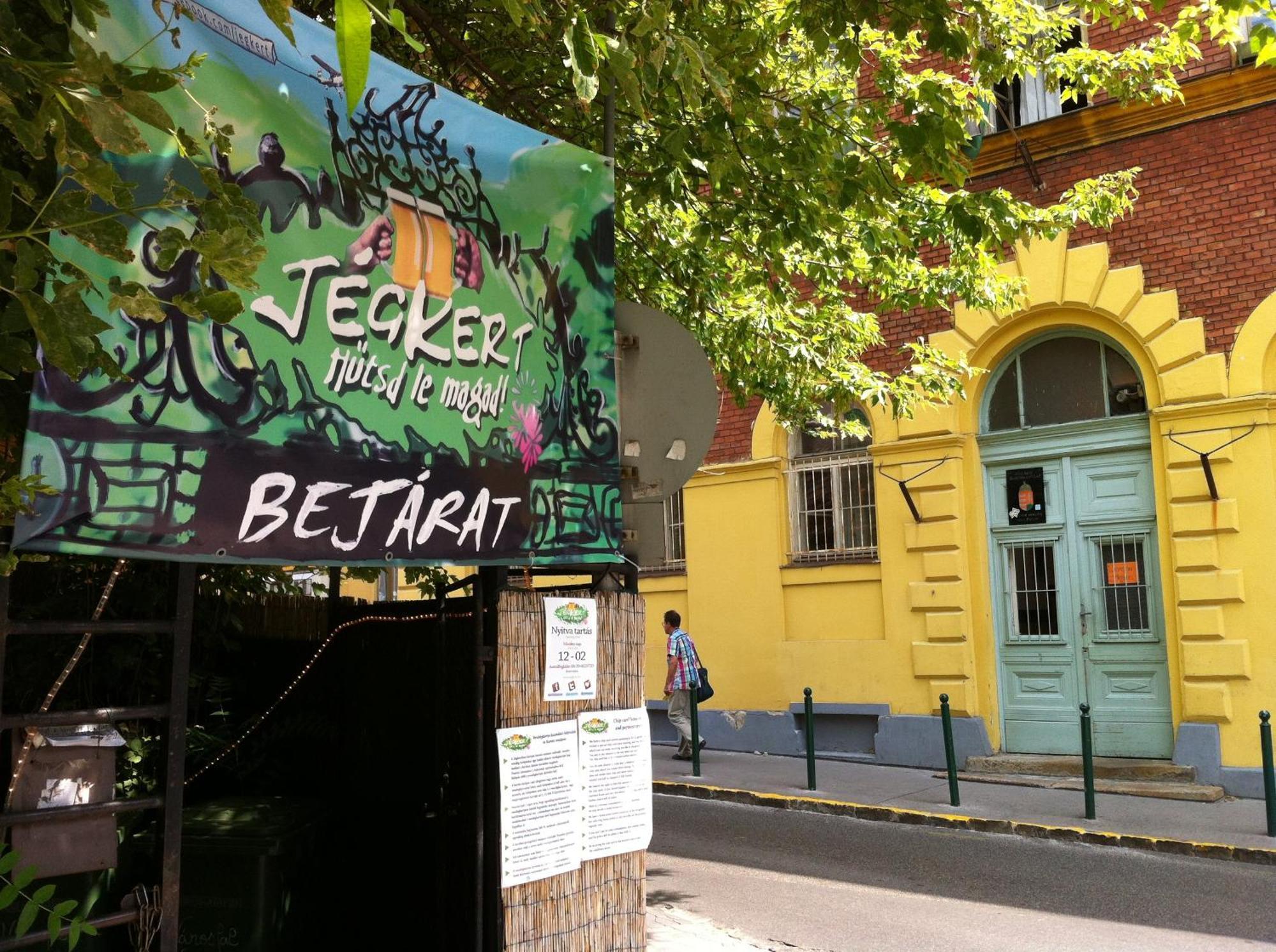 Season Hostel 2 Budapesta Exterior foto